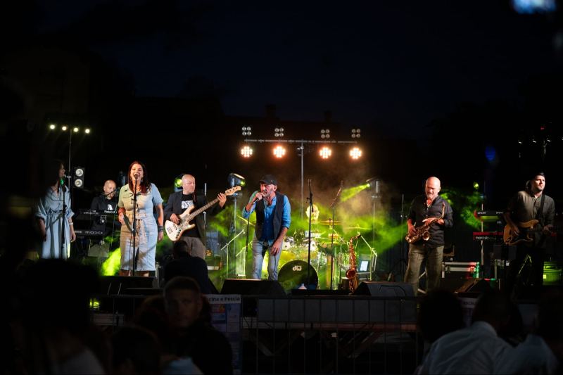 Un viaggio SULLE NOTE DI EROS RAMAZZOTTI