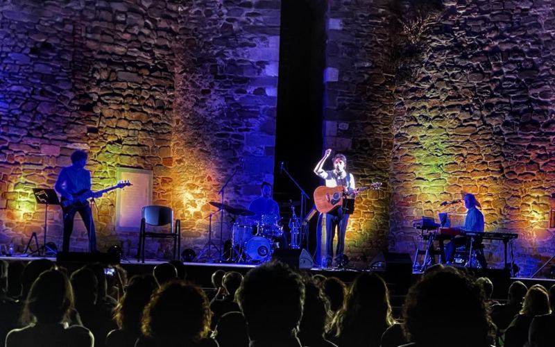 Dalla PFM ad Arbore, dal Rock al Progressive: MUSICA E IRONIA ALL'ITALIANA